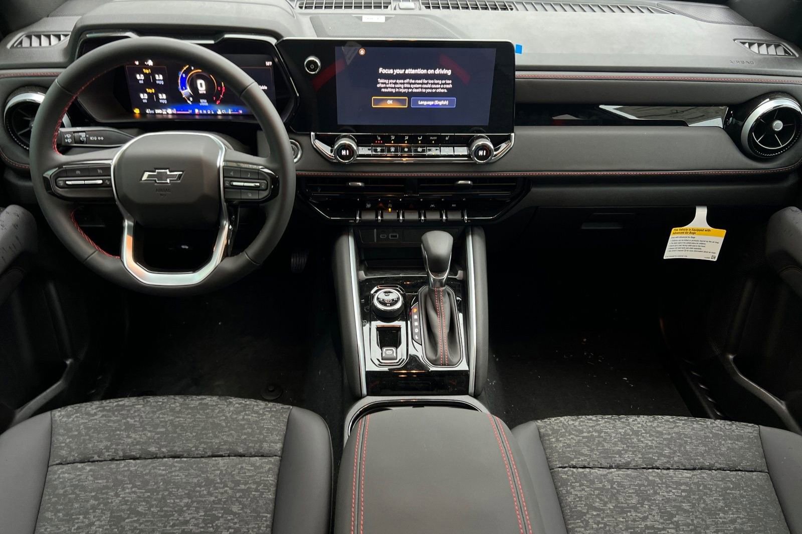 New 2025 Chevrolet Colorado Z71 w/ Midnight Edition image 15