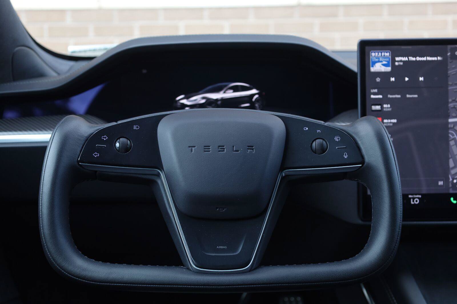 Used 2022 Tesla Model S Plaid AWD/4WD image 31