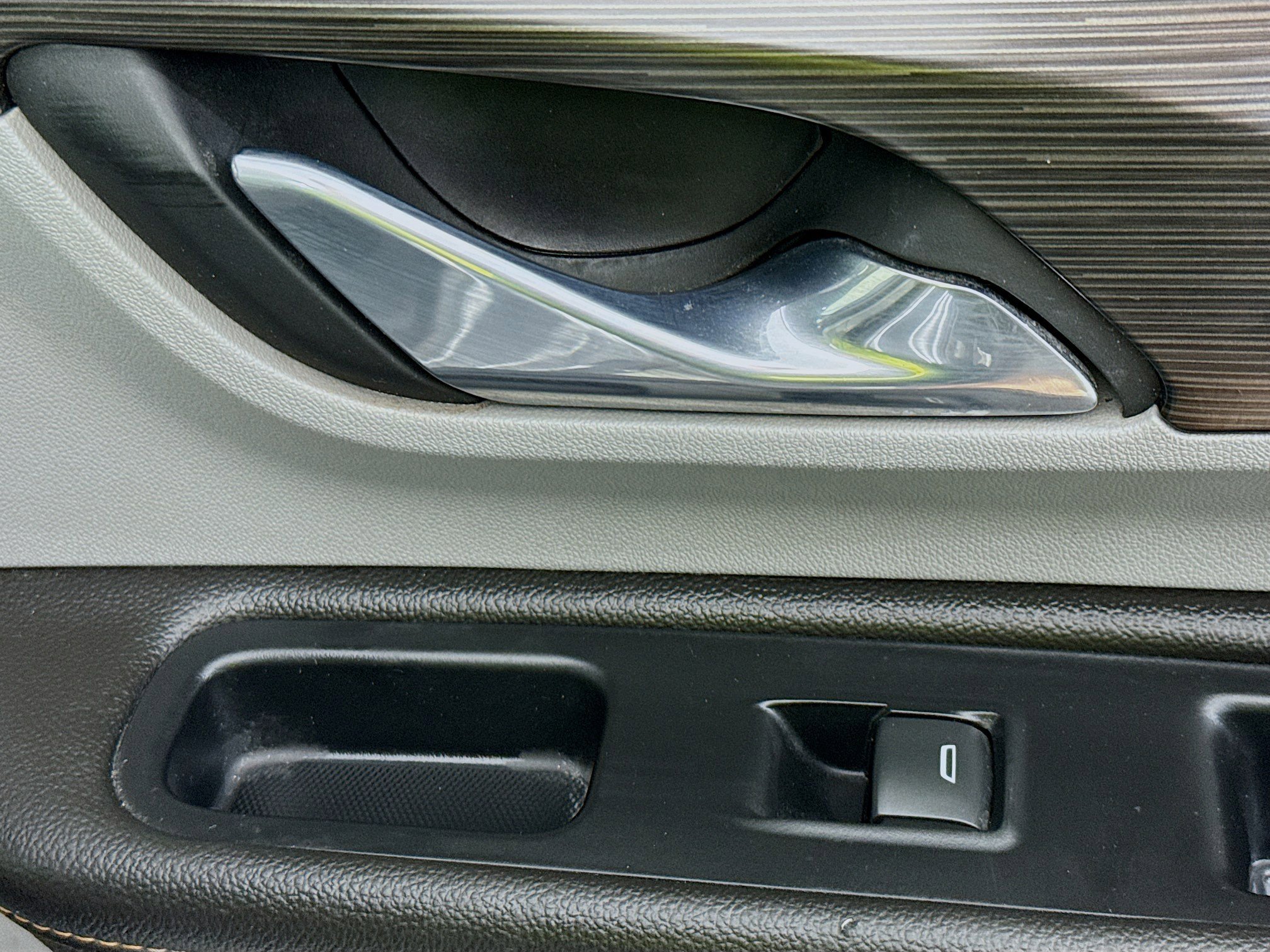 Used 2020 GMC Terrain SLT w/ Preferred Package image 30