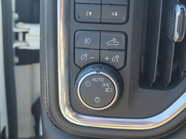 Used 2021 Chevrolet Silverado 1500 LT Trail Boss w/ Bed Protection Package AWD/4WD image 33