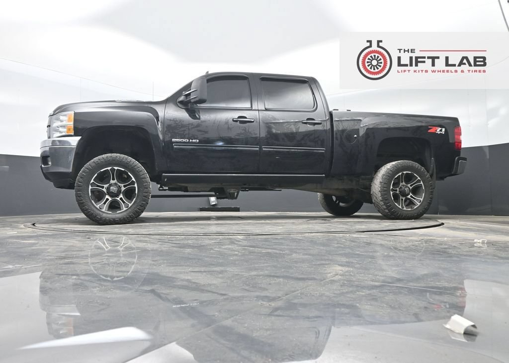 Used 2012 Chevrolet Silverado 2500 LTZ w/ Suspension Package, Off-Road AWD/4WD image 35