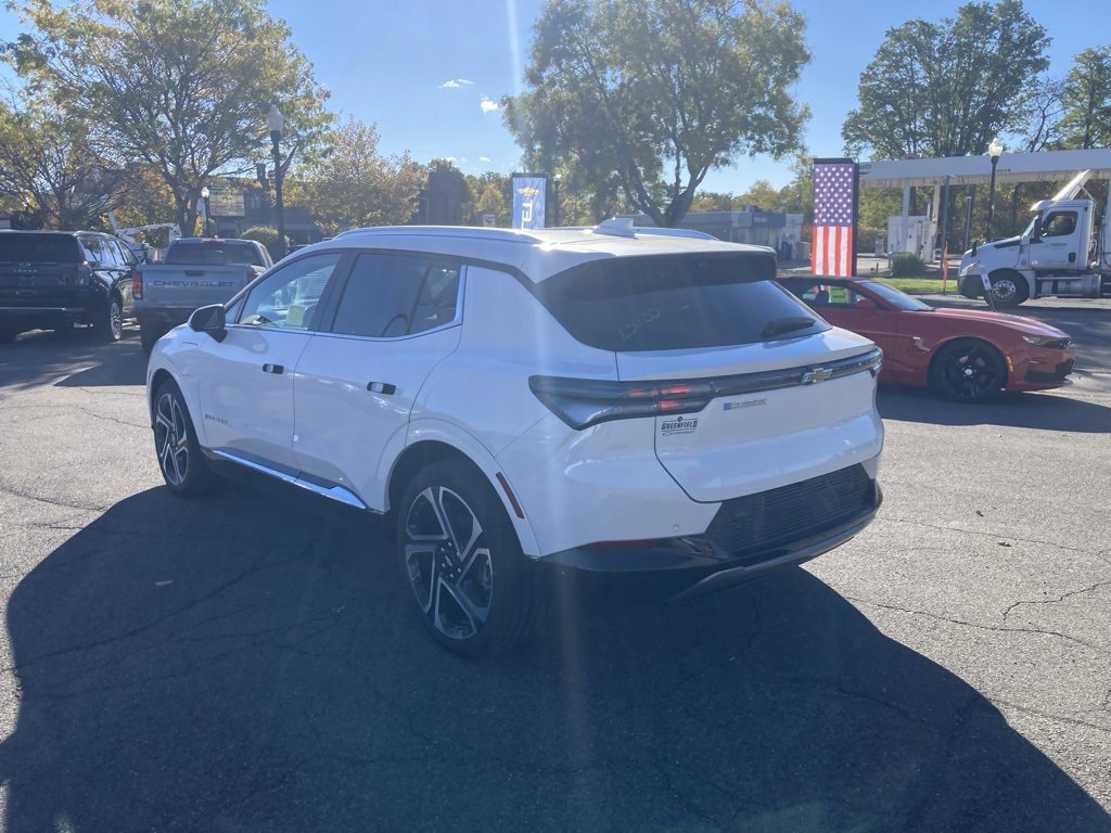 New 2026 Chevrolet Equinox EV LT w/ Convenience Package II image 5