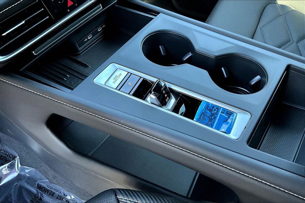 New 2026 Volkswagen Atlas Cross Sport SE image 18