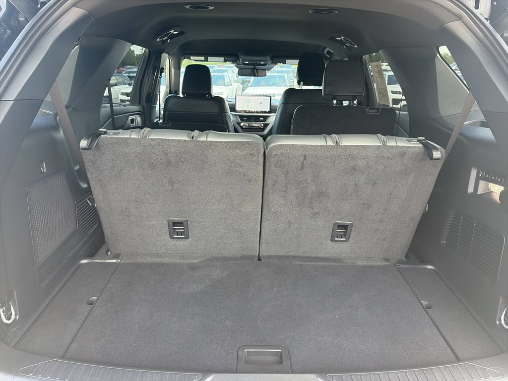 Used 2025 Ford Explorer ST RWD image 29