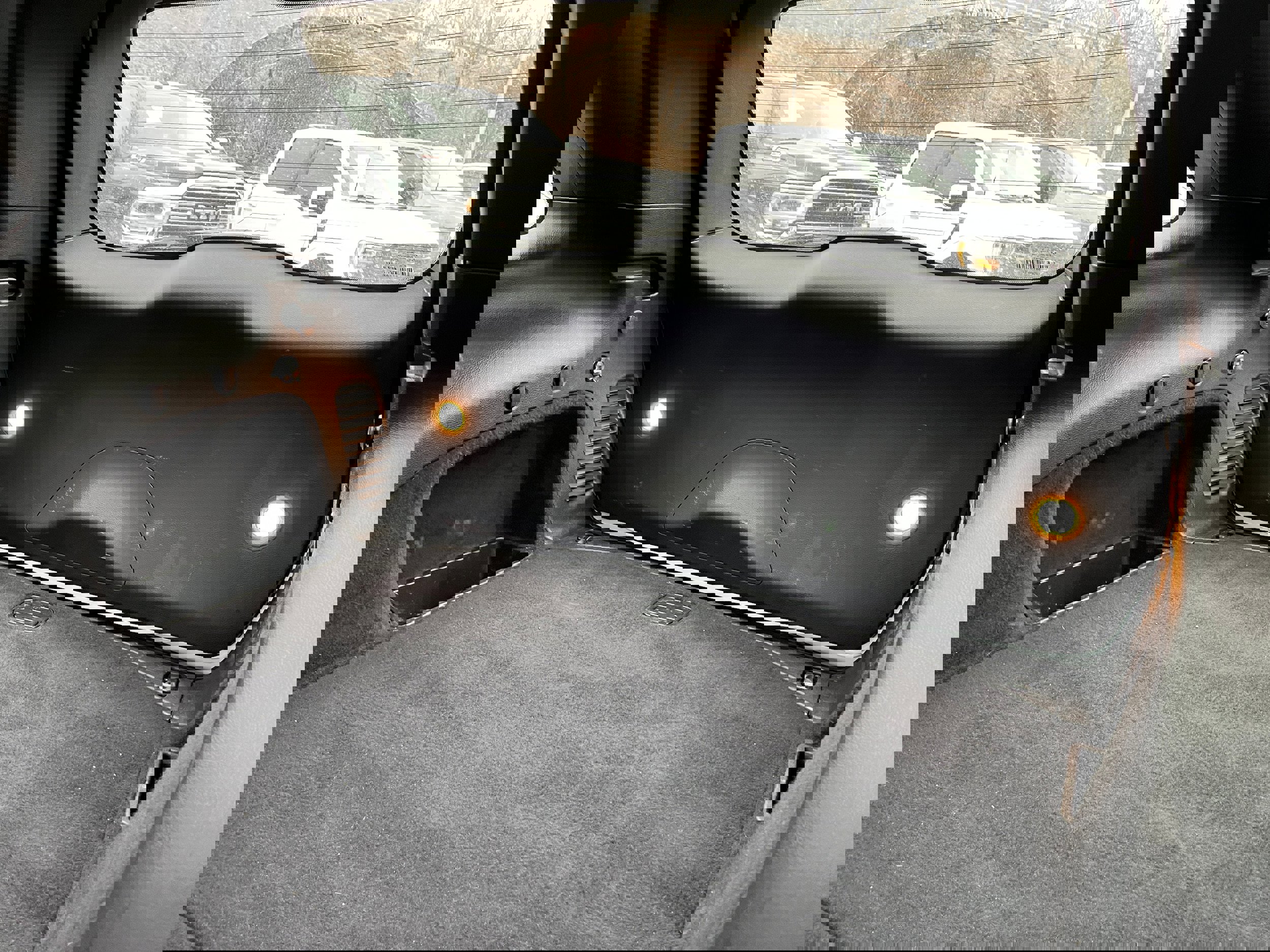 Used 2019 Jeep Grand Cherokee Laredo image 13