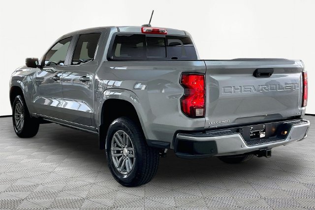 Used 2024 Chevrolet Colorado LT w/ LT Convenience Package II RWD image 4