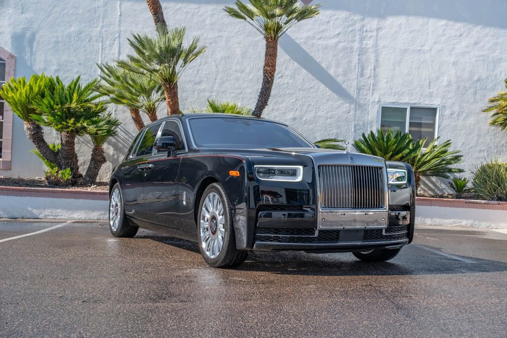 Used 2019 Rolls-Royce Phantom Sedan image 19