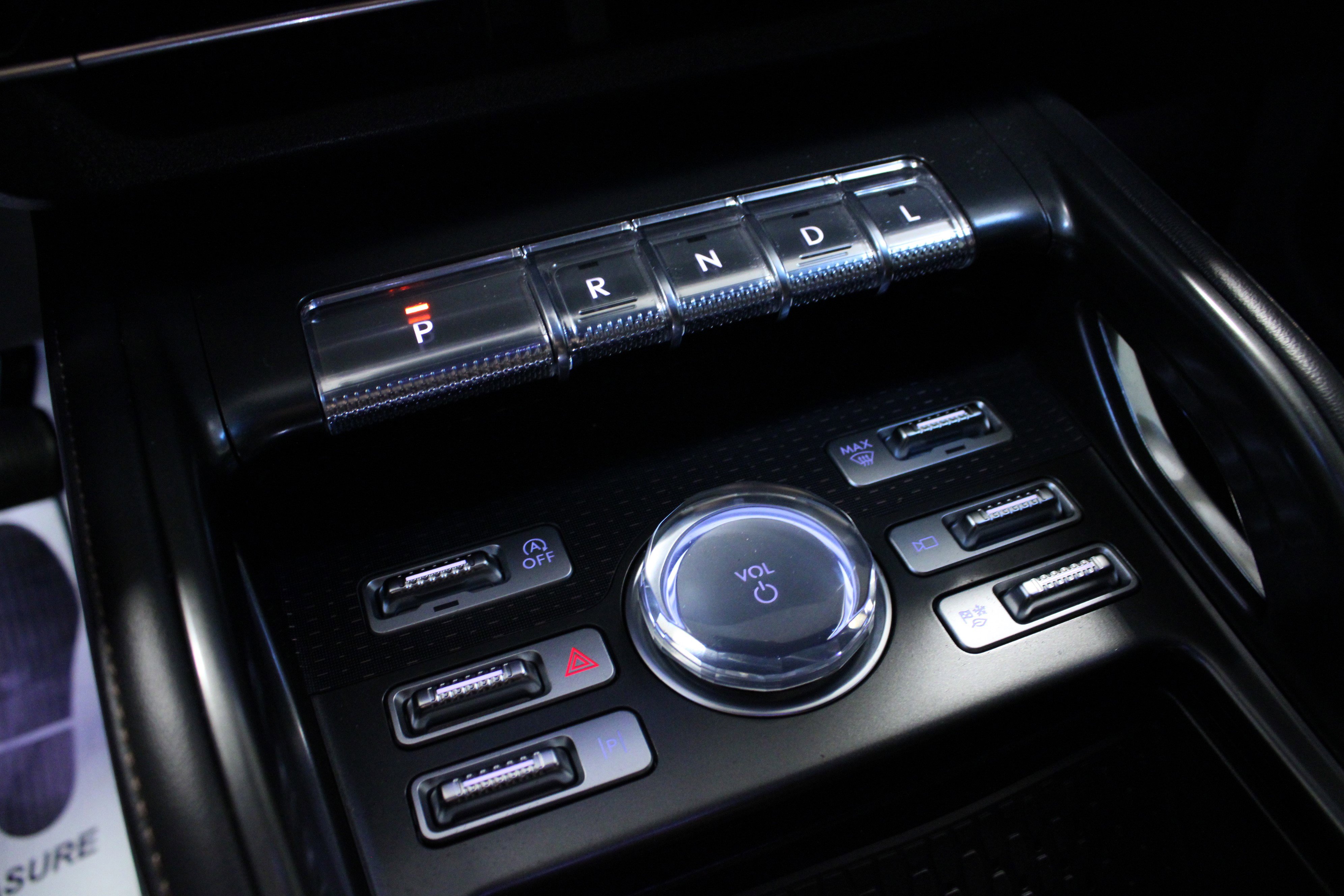 Used 2024 Lincoln Nautilus Reserve w/ Jet Appearance Package (87T) image 23