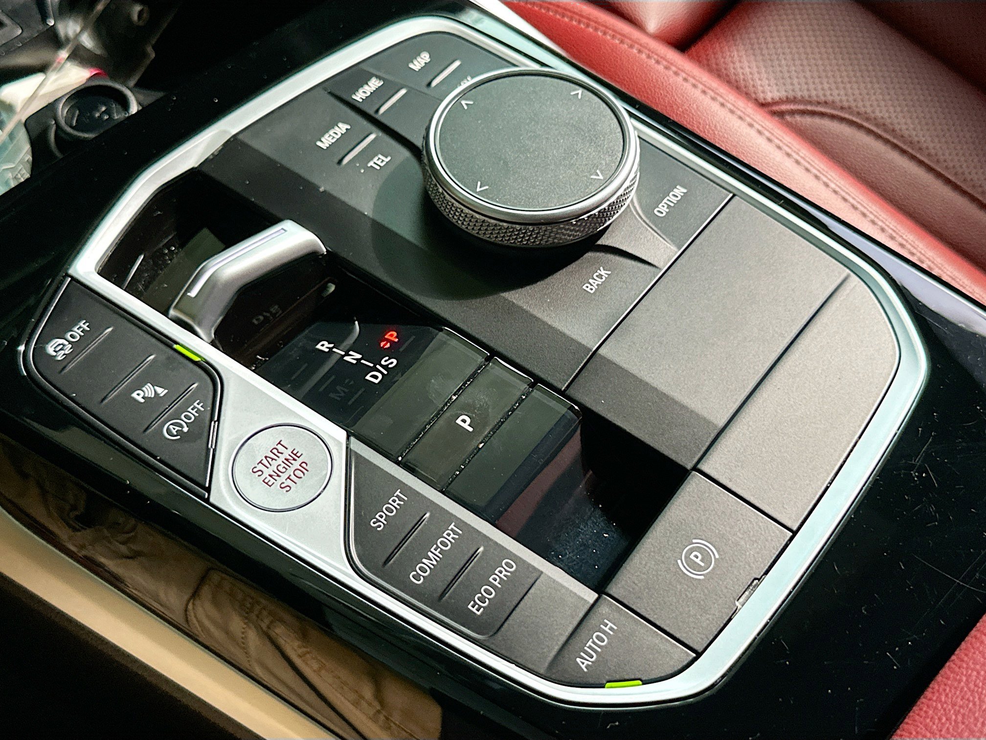 Certified 2023 BMW 330i Sedan w/ Convenience Package image 17