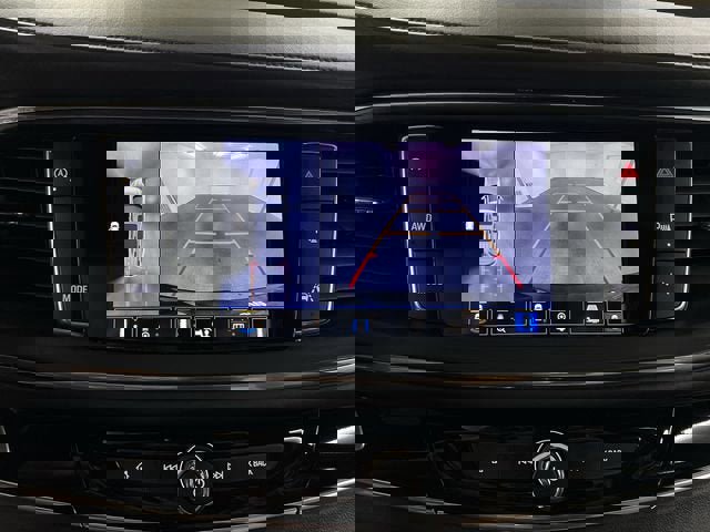 Certified 2024 Buick Enclave Avenir w/ Avenir Technology Package image 15