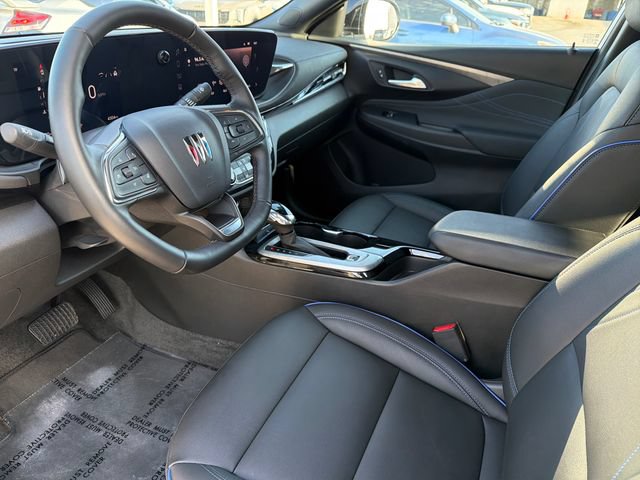 Used 2026 Buick Envista Sport Touring w/ Convenience I Package FWD image 18