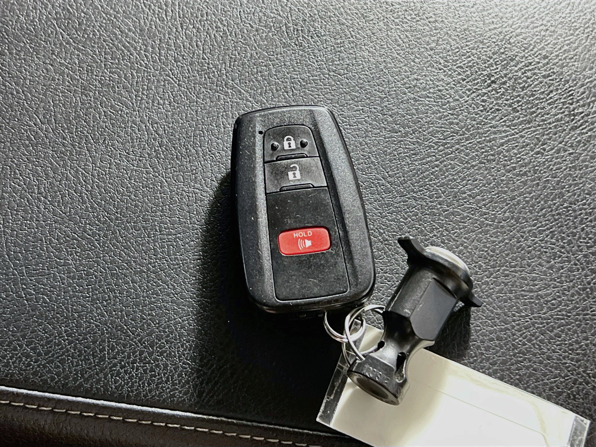 Used 2022 Toyota 4Runner Limited AWD/4WD image 36