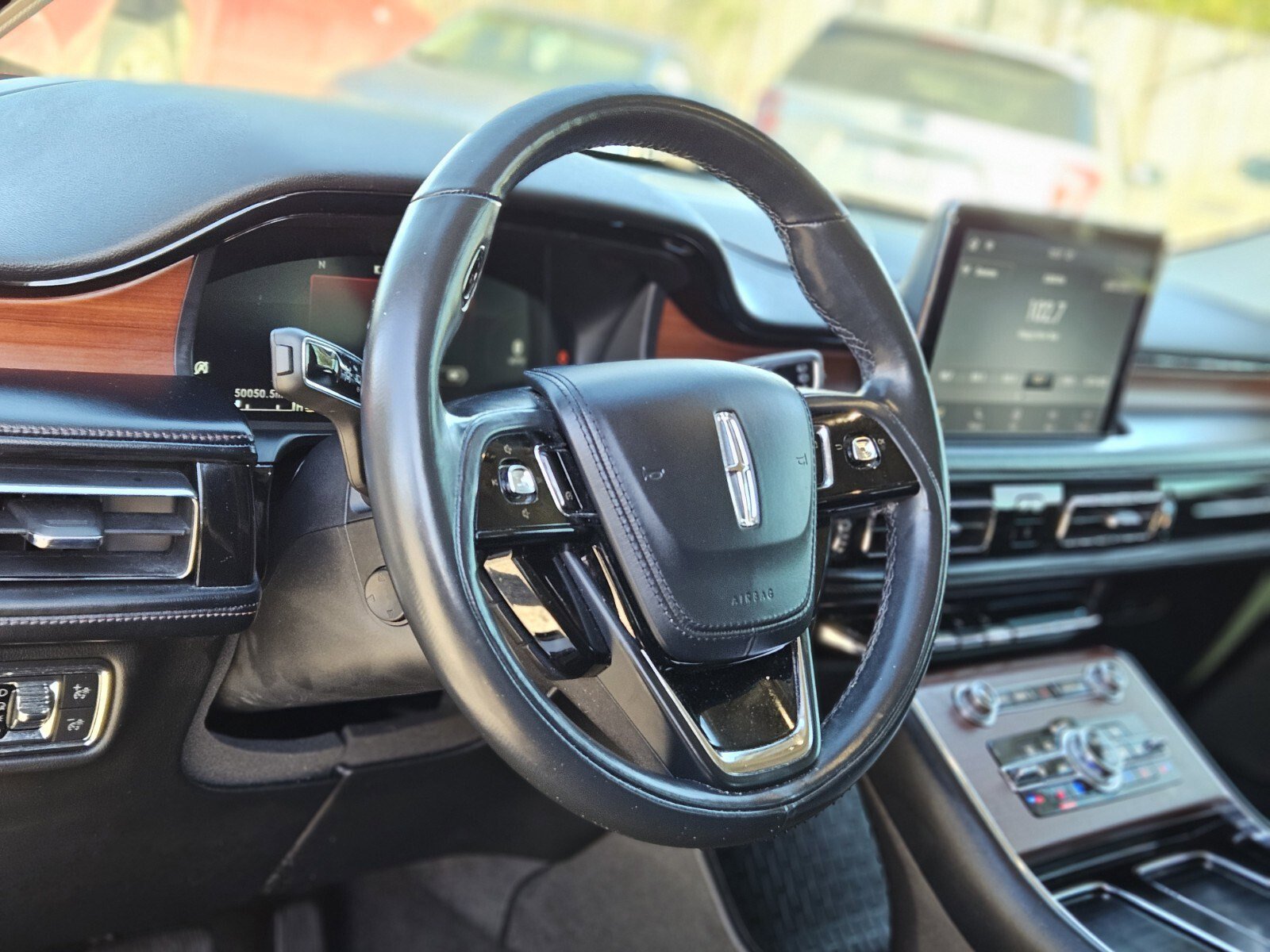 Used 2020 Lincoln Aviator Reserve w/ Elements Package Plus image 21