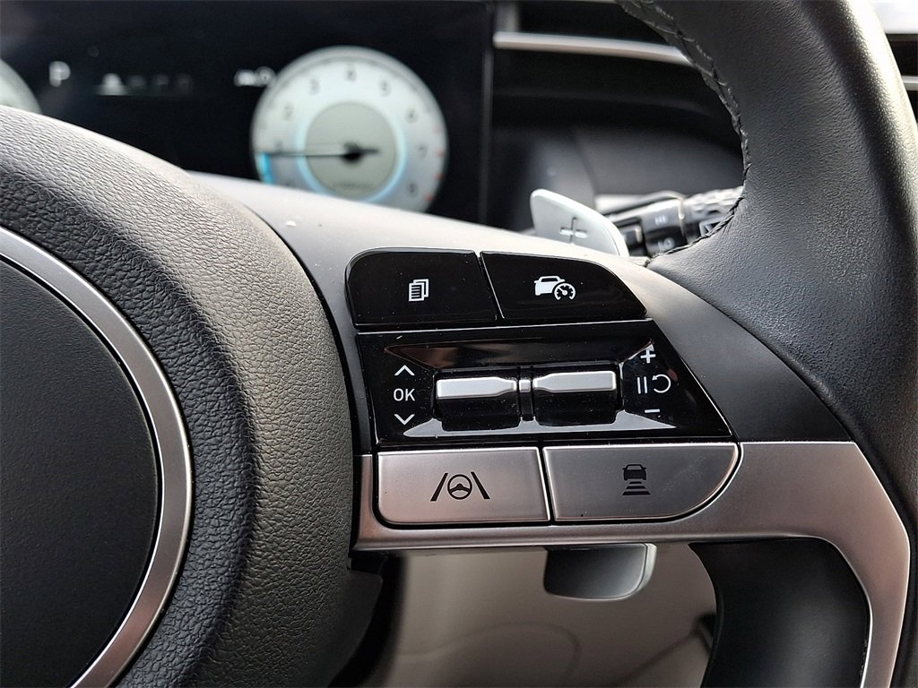 Used 2022 Hyundai Tucson Limited image 23