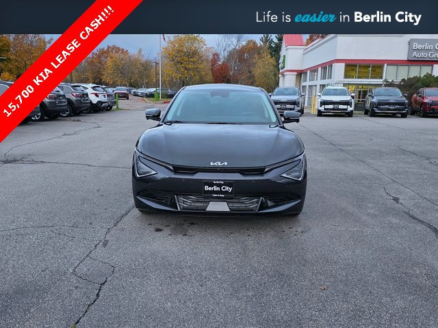 New 2025 Kia EV6 Wind image 2
