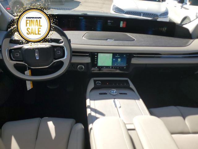 New 2025 Lincoln Navigator Reserve image 15