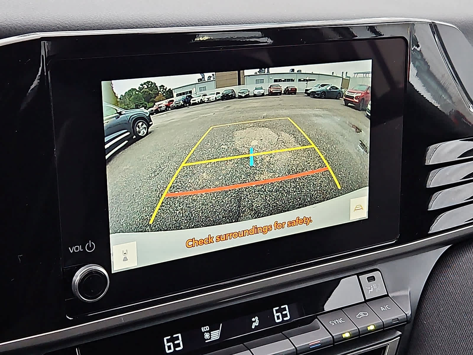 Used 2025 Toyota Camry LE FWD image 20