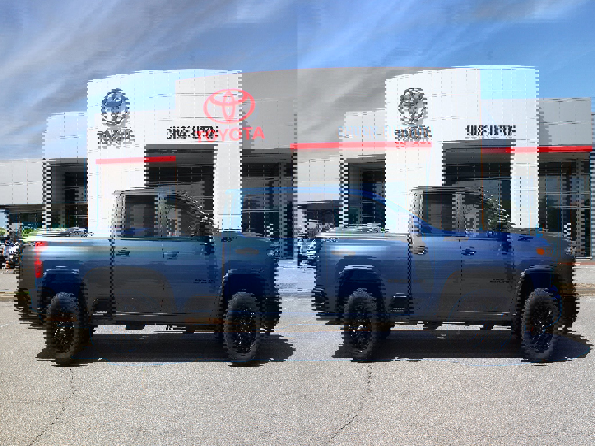 Used 2025 Chevrolet Silverado 2500 Custom w/ Custom Value Package