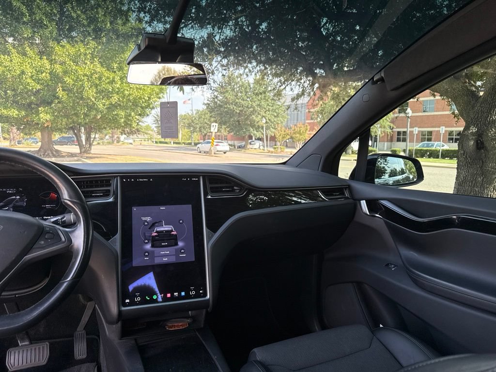 Used 2018 Tesla Model X 75D AWD/4WD image 45