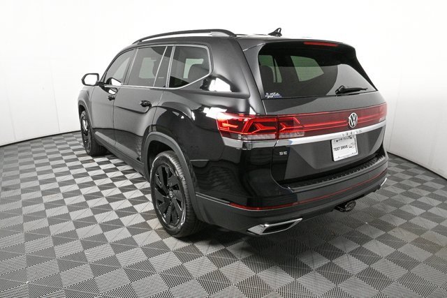 New 2026 Volkswagen Atlas SE image 29