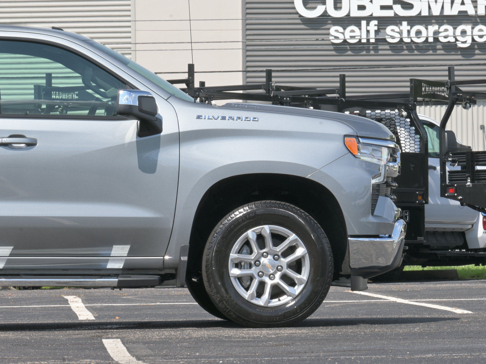 Used 2026 Chevrolet Silverado 1500 LT AWD/4WD image 6