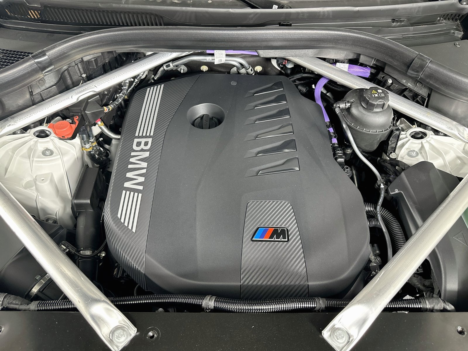 New 2027 BMW X6 xDrive40i AWD/4WD image 13