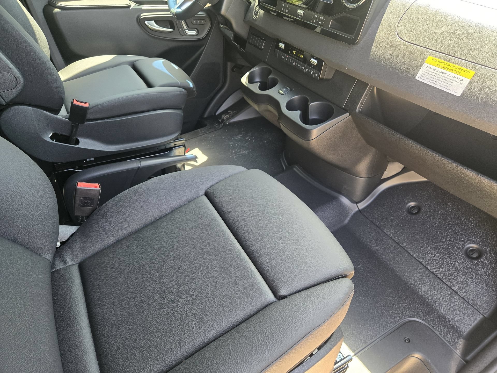 New 2026 Mercedes-Benz Sprinter 4500 image 18