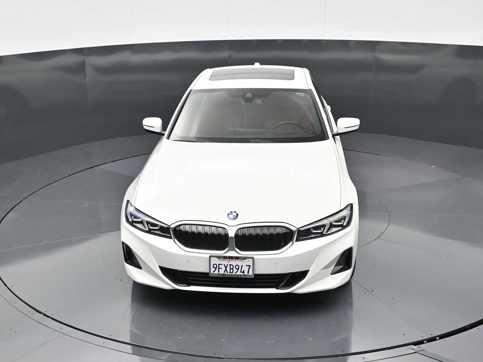 Used 2023 BMW 330i Sedan w/ Premium Package RWD image 18