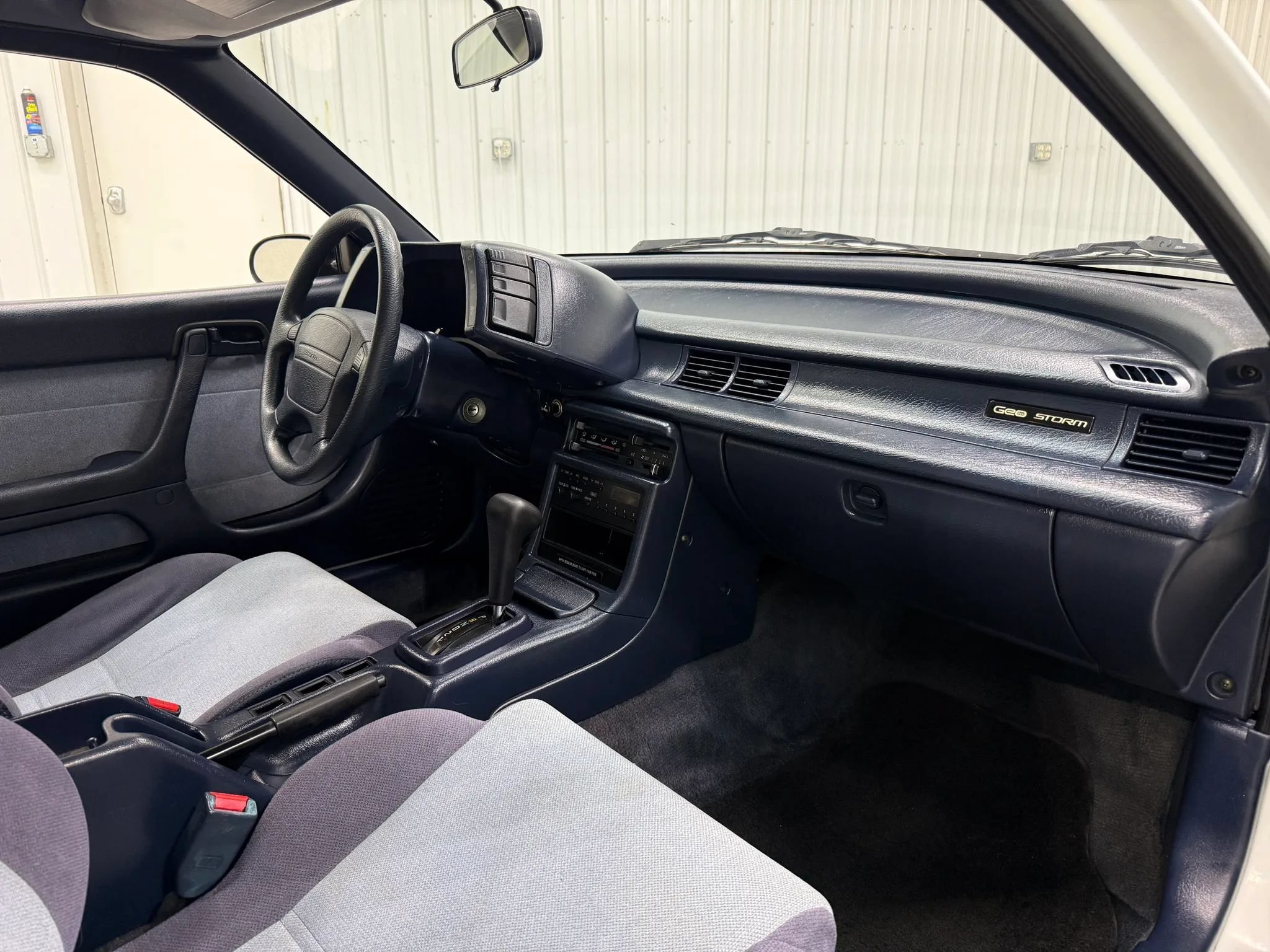 Used 1992 Geo Storm Hatchback FWD image 14