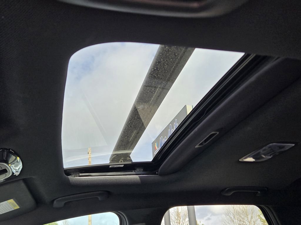 Used 2023 Hyundai Santa Cruz Limited image 11