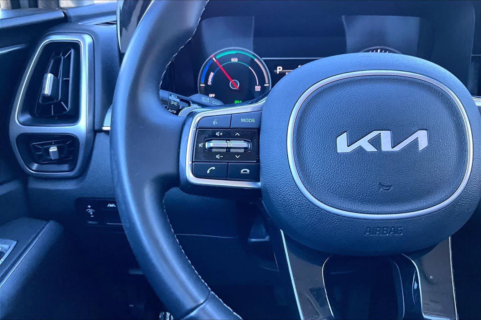 Used 2023 Kia Sorento EX w/ Panoramic Sunroof Package AWD/4WD image 23