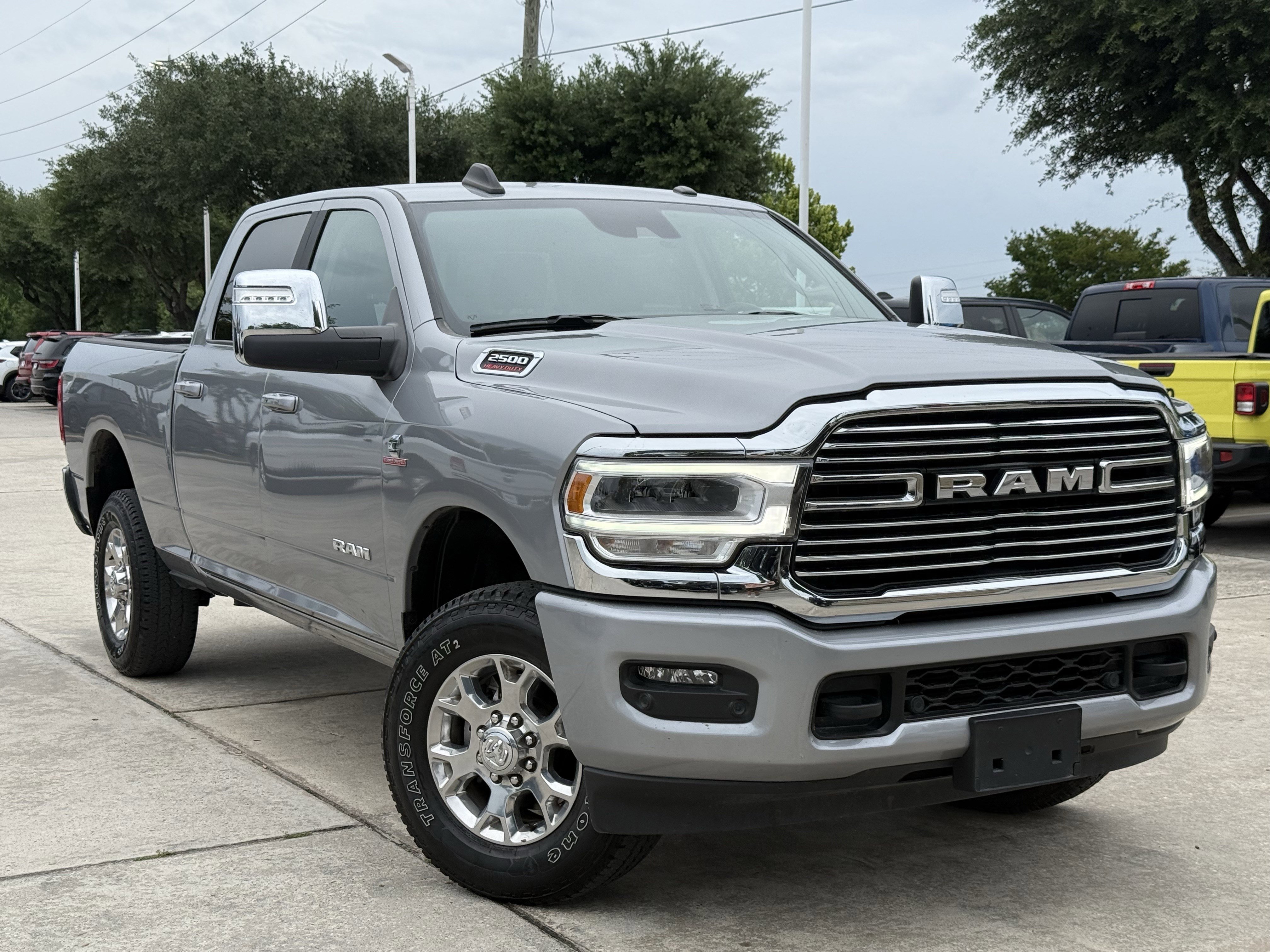 Used 2024 RAM 2500 Laramie w/ Safety Group AWD/4WD image 2