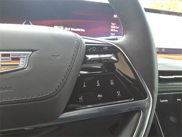 Used 2025 Cadillac Escalade ESV Sport Platinum image 30