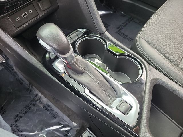 Used 2022 Buick Encore GX Select image 17