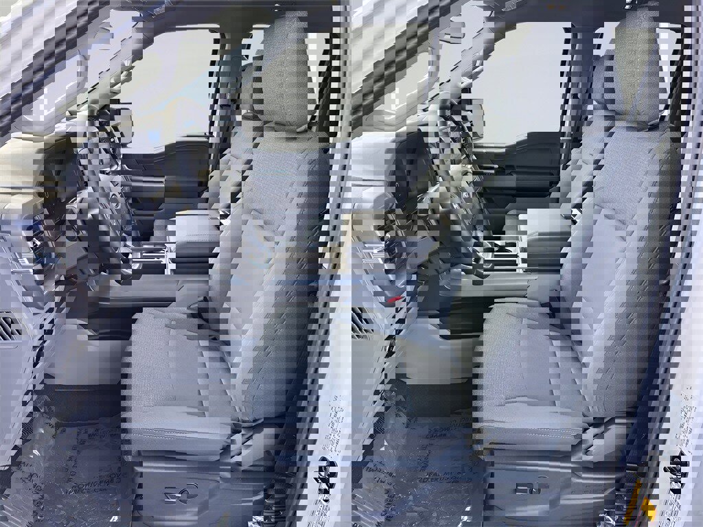 New 2025 Ford F150 XLT w/ Equipment Group 301A Standard image 10