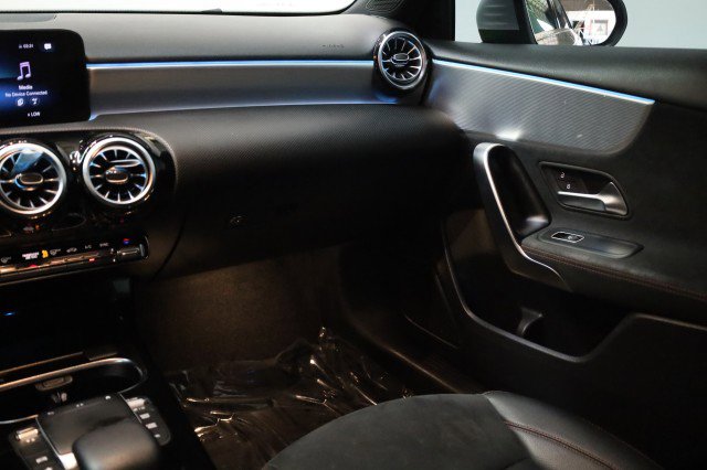 Used 2022 Mercedes-Benz A 220 w/ AMG Line image 26