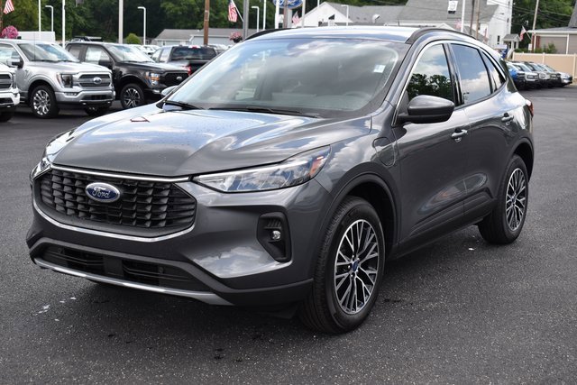New 2023 Ford Escape SE image 12