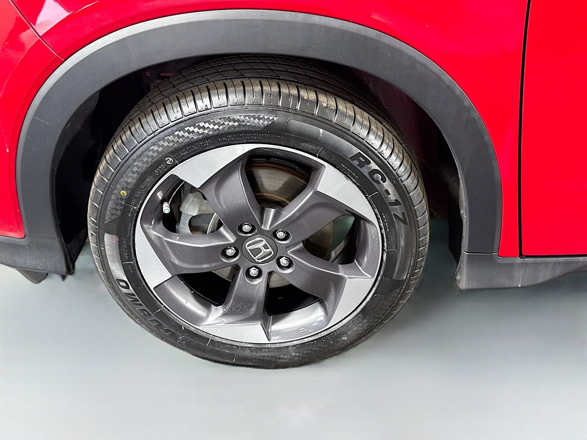 Used 2018 Honda HR-V EX image 34