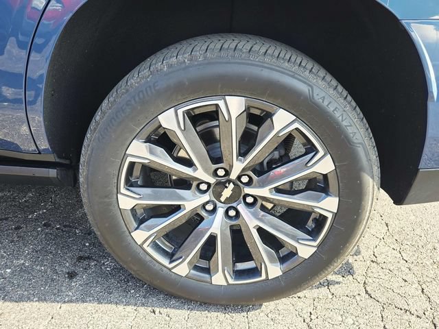 Certified 2025 Chevrolet Tahoe High Country AWD/4WD image 12