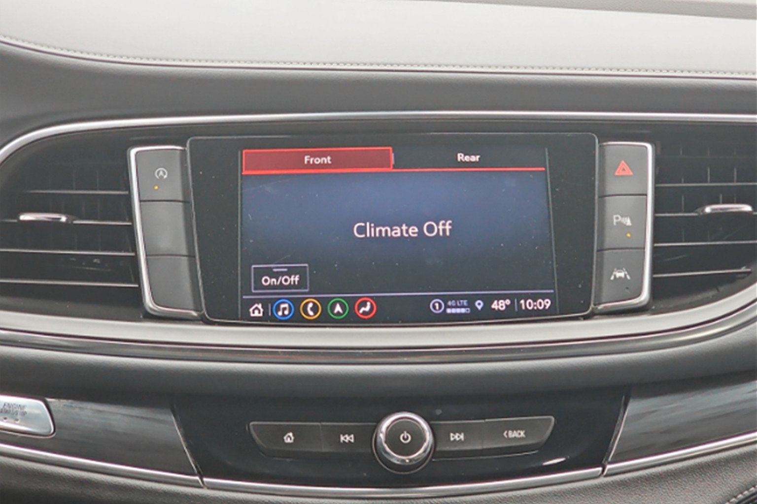 Used 2023 Buick Enclave Essence w/ Experience Buick Package image 18