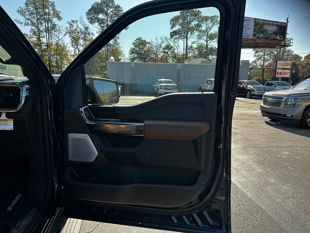 New 2025 Ford F150 King Ranch w/ FX4 Off-Road Package image 43