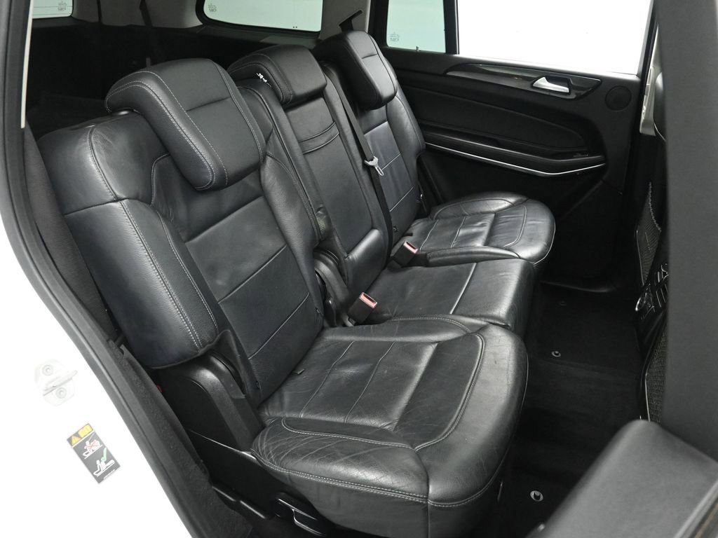 Used 2018 Mercedes-Benz GLS 550 4MATIC w/ Driver Assistance Package image 18