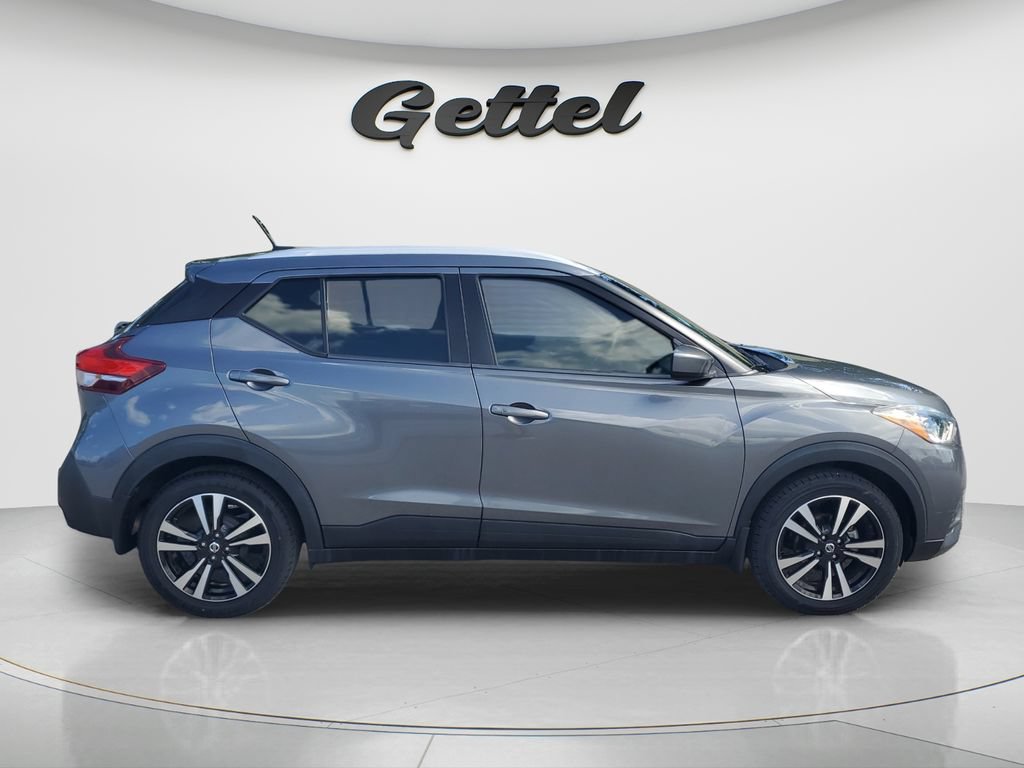 Used 2020 Nissan Kicks SV FWD image 4