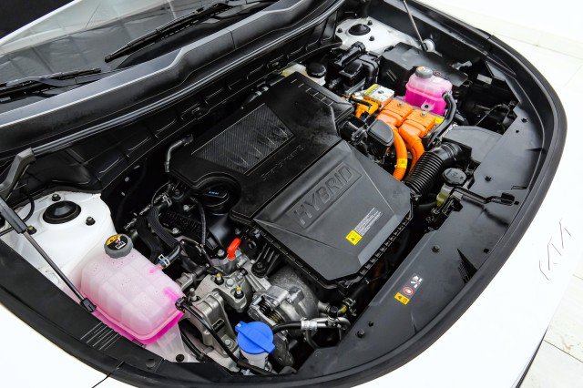 Used 2024 Kia Niro LX image 45