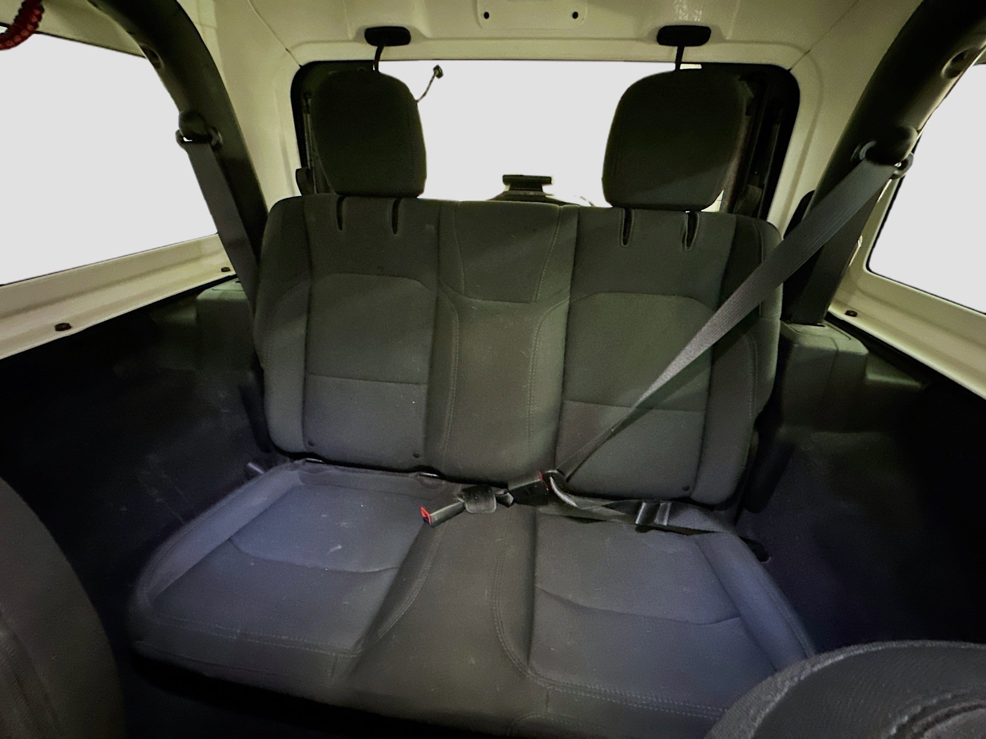 Used 2021 Jeep Wrangler Sport S image 27