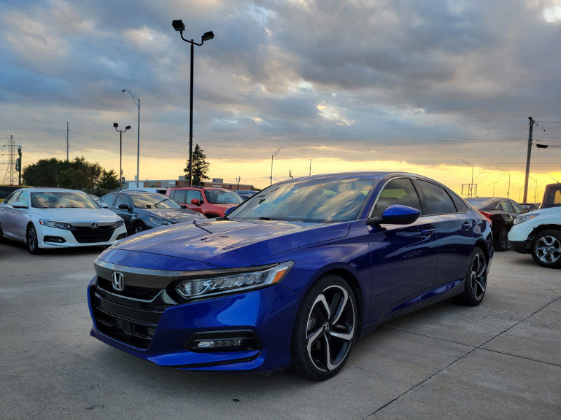 Used 2020 Honda Accord Sport image 3