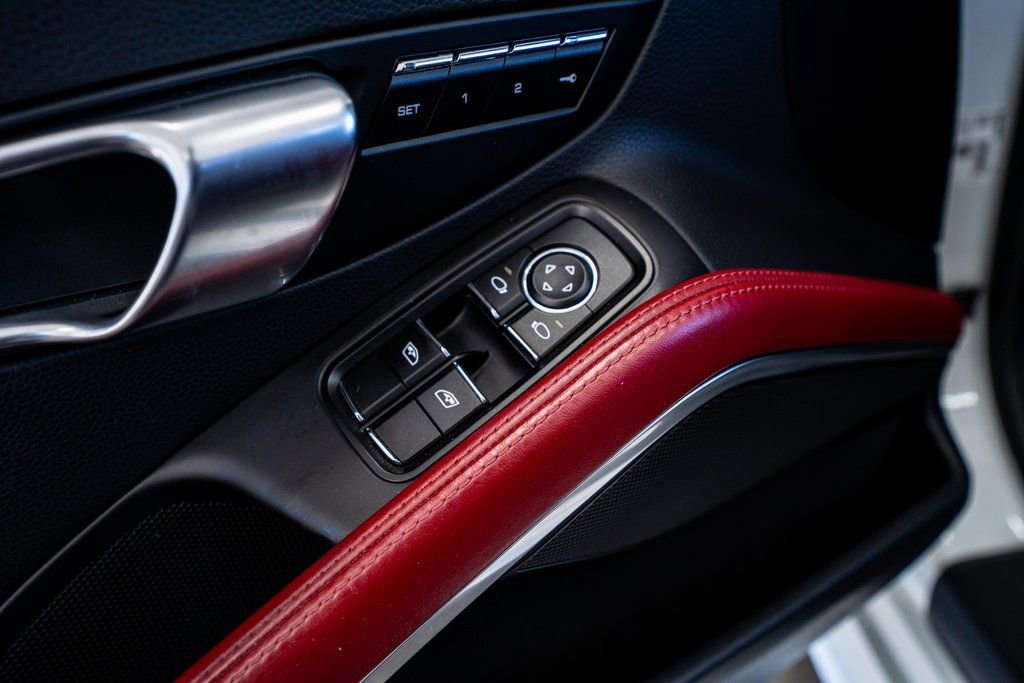 Used 2019 Porsche 718 Boxster image 37