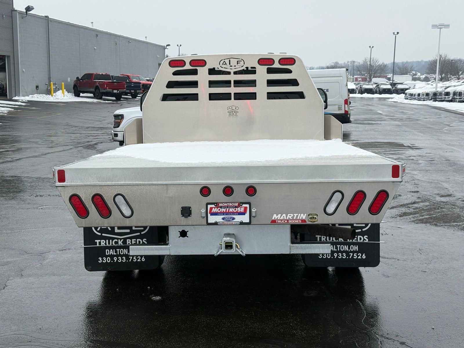 Used 2022 Ford F350 XL w/ Power Equipment Group image 4