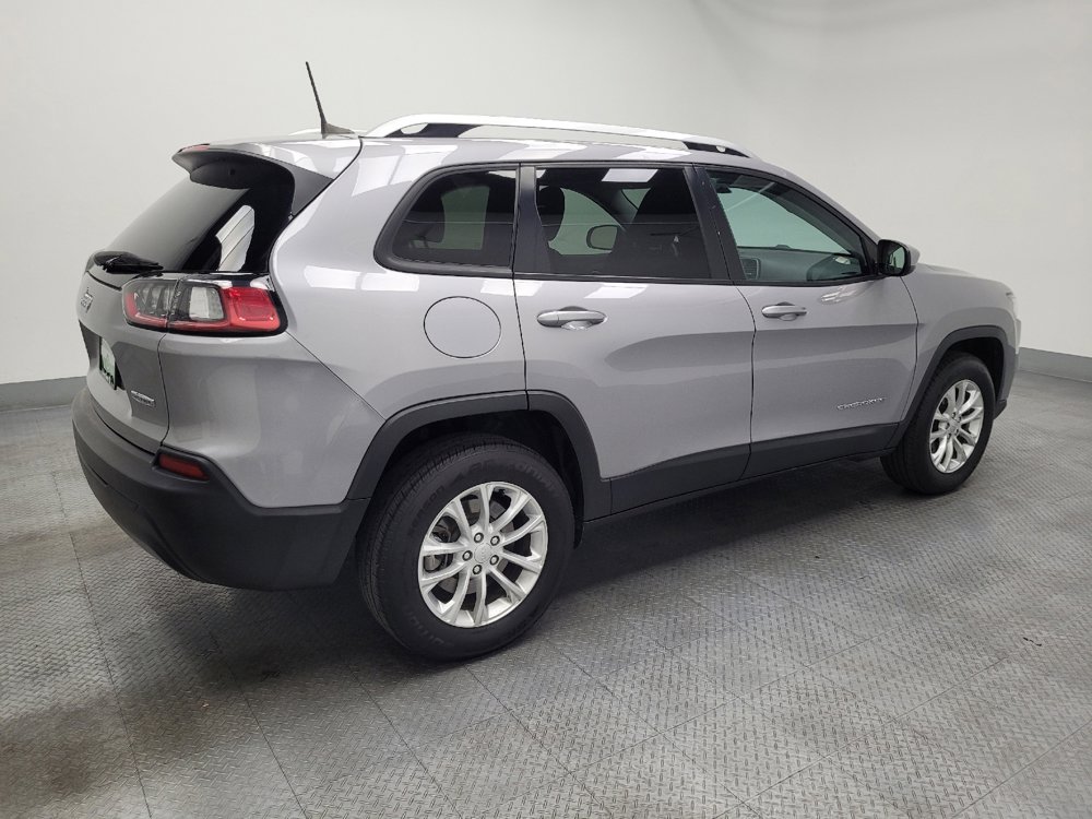 Used 2020 Jeep Cherokee Latitude AWD/4WD image 10