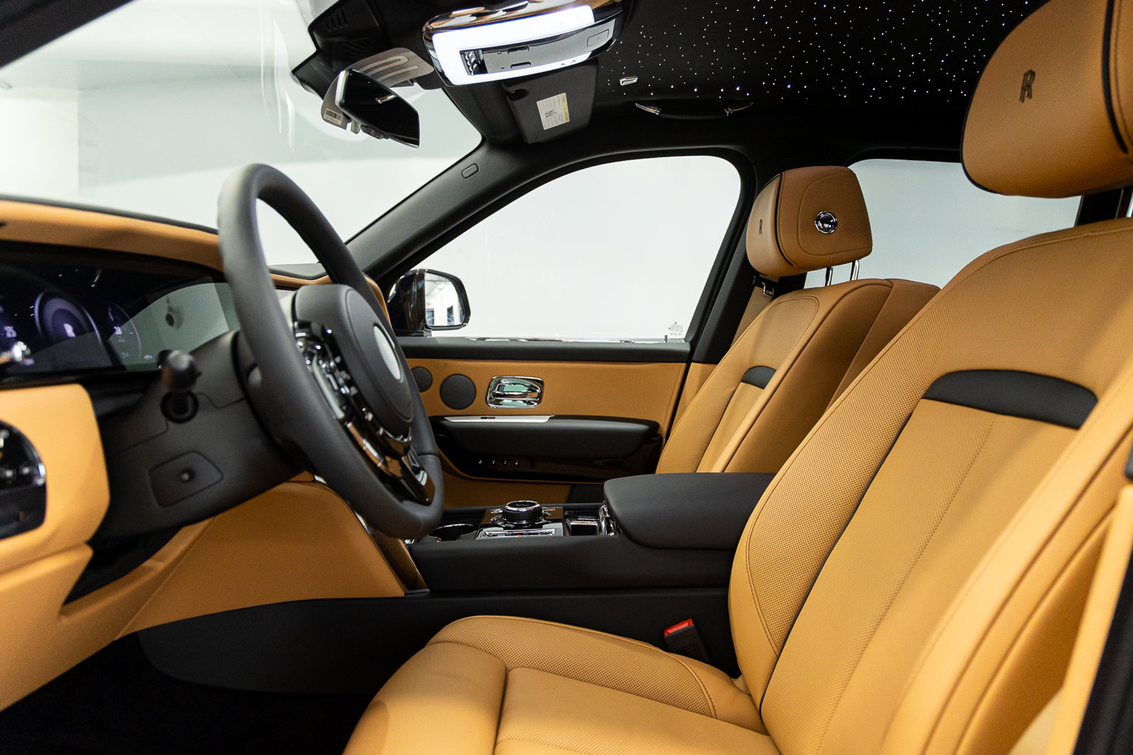 New 2027 Rolls-Royce Cullinan AWD/4WD image 32